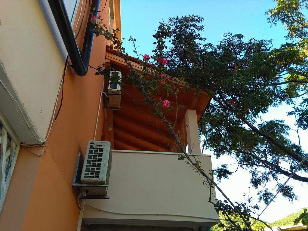 Apartments Laura Hvar Town Exterior foto